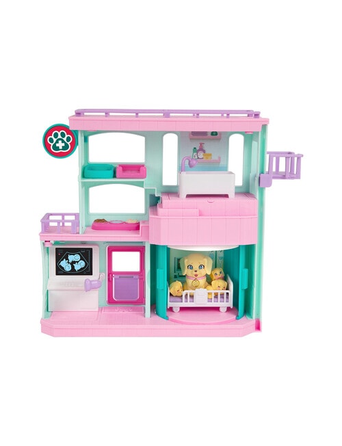 Little Live Pets Mama Surprise Families Baby Care Clinic product photo View 04 L