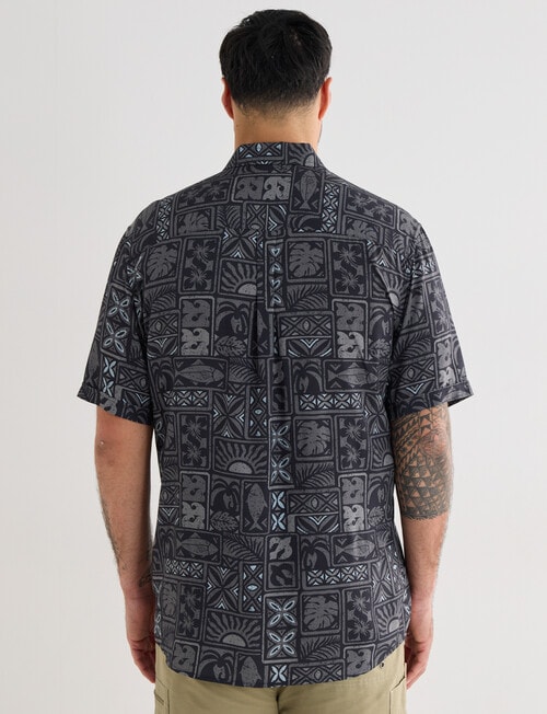 Kauri Trail Viscose Print Short Sleeve Shirt, Multi, Size M product photo View 02 L