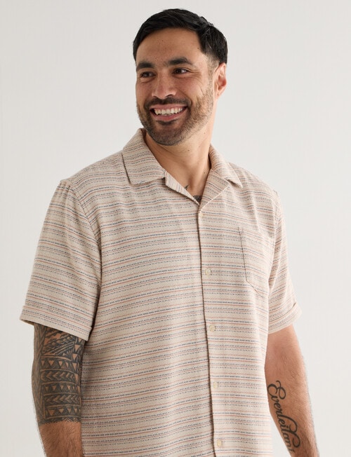 Kauri Trail Textured Stripe Short Sleeve Shirt, Natural product photo
