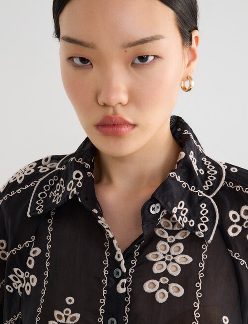 State of play Malina Embroidered Blouse, Black product photo View 05 L