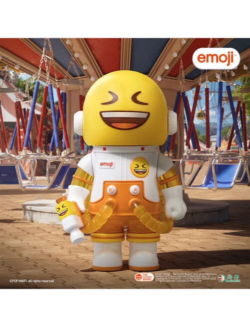 Pop Mart Mega Space Molly 100% x Emoji Series product photo View 19 L