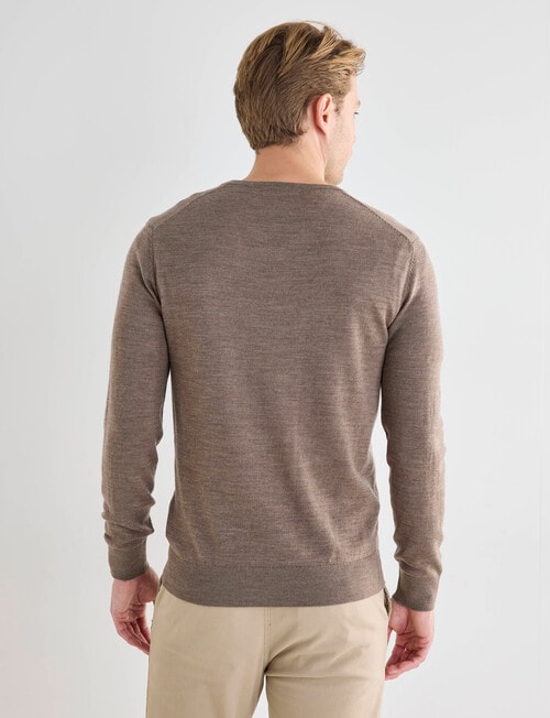 North South Merino Merino V-Neck Jumper, Fawn product photo View 02 L
