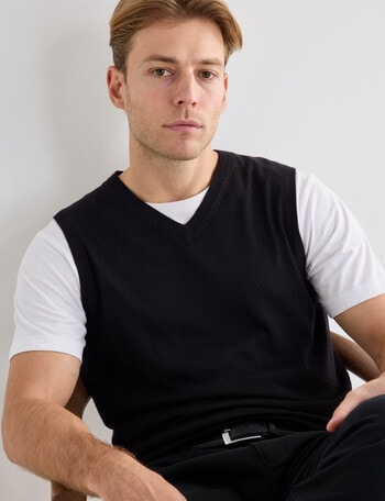 North South Merino Merino Vest, Black product photo