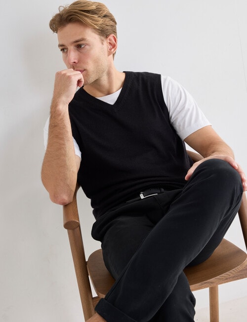 North South Merino Merino Vest, Black product photo View 07 L