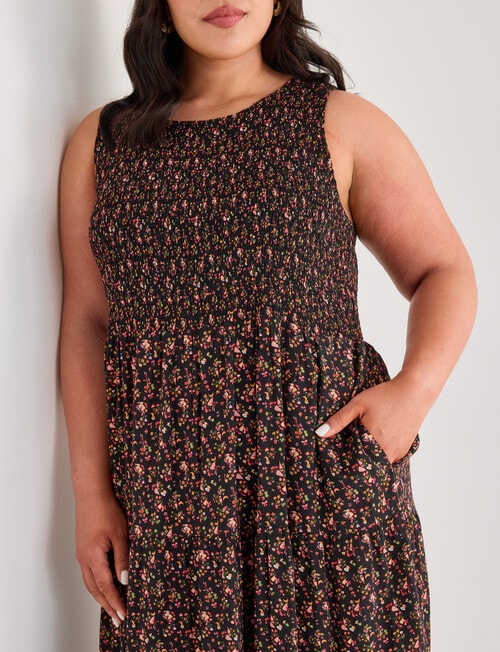 Studio Curve Shirred Bodice SL Dress, Tea Party Ditsy product photo View 05 L