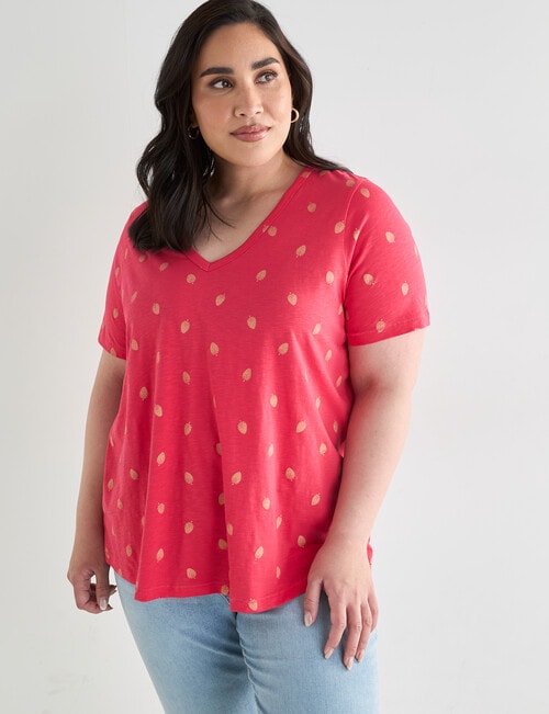 Studio Curve Organic Cotton Strawberry Foil V Neck Tee, Coral product photo