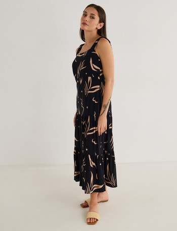 Zest Holiday Tiered Maxi Dress, Black product photo