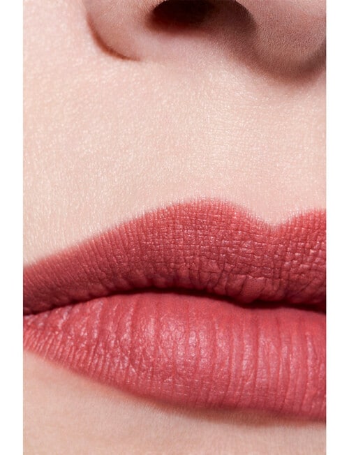 CHANEL ROUGE ALLURE VELVET Luminous Matte Lip Colour product photo View 06 L
