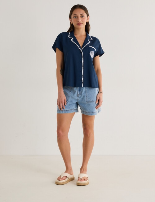 Zest Embroidery Stitch Shirt, Navy product photo View 03 L
