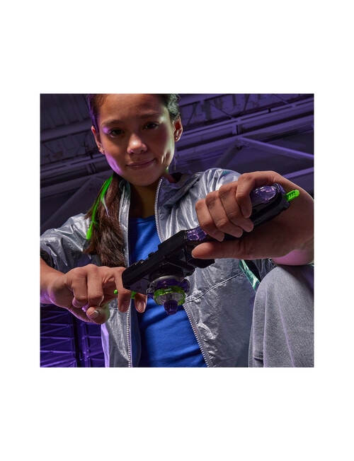 BeyBlade Bbx Victory Grip Launcher product photo View 04 L