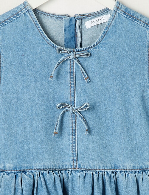 Switch Short Sleeve Bow Detail Denim Dress, Mid Blue product photo View 02 L