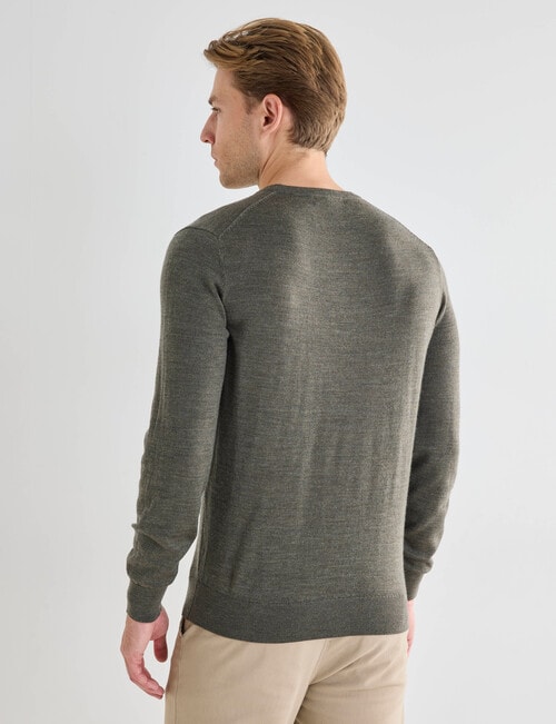 North South Merino Merino V-Neck Jumper, Khaki Marle product photo View 02 L
