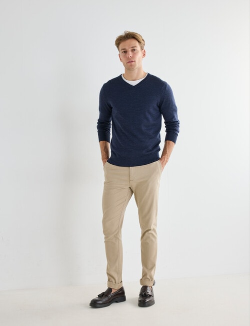 North South Merino Merino V-Neck Jumper, Navy Marle product photo View 03 L