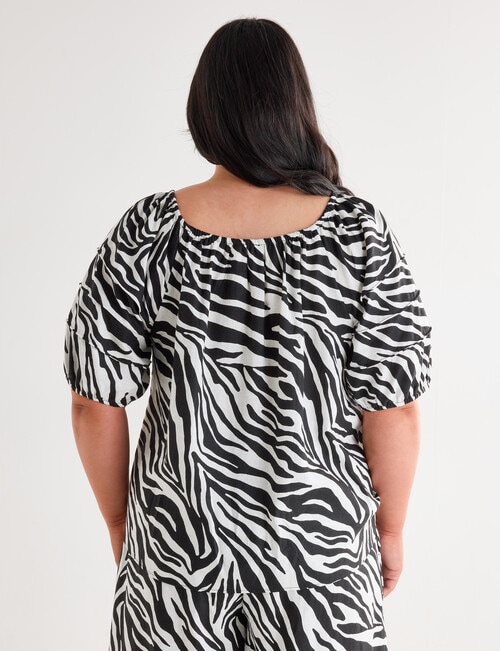 Studio Curve Linen Blend Gathered Raglan Top, Black Zebra product photo View 02 L