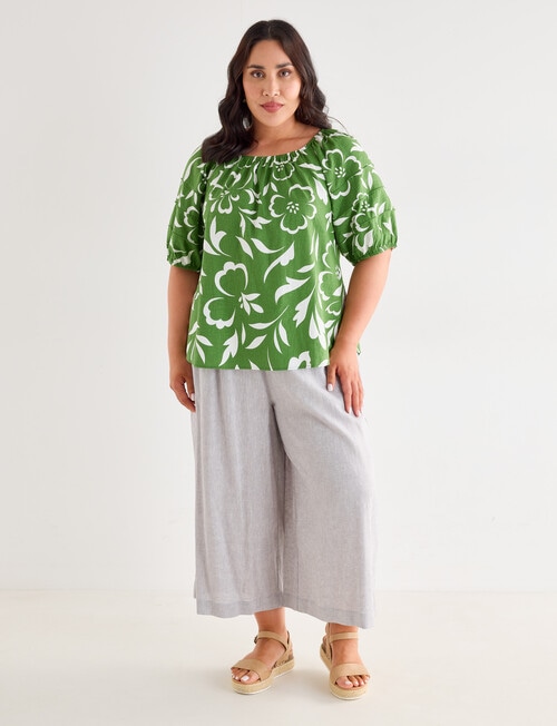 Studio Curve Linen Blend Gathered Raglan Top, Apple Floral product photo View 03 L