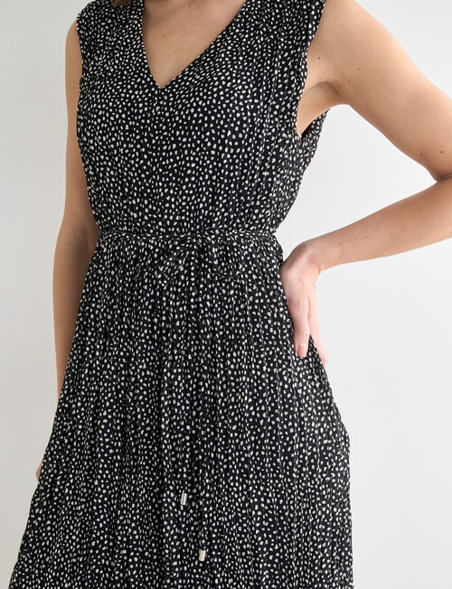 Oliver Black Pleated V-Neck Dress, Black Pebble Print product photo View 07 L