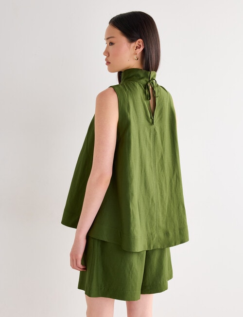 State of play Yara High Neck Top, Green product photo View 02 L