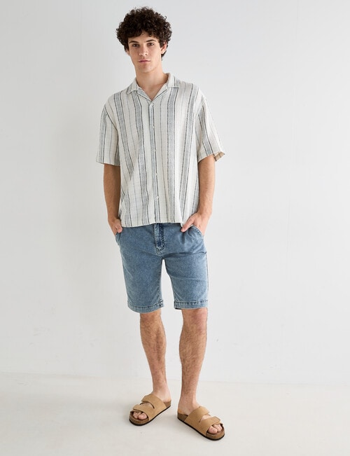 Tarnish Stripe Stone St, Grey product photo View 06 L