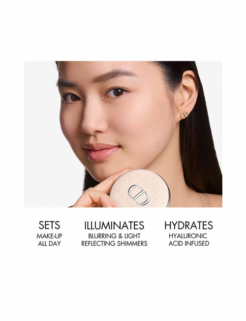 Dior Forever Nude Powder product photo View 04 L