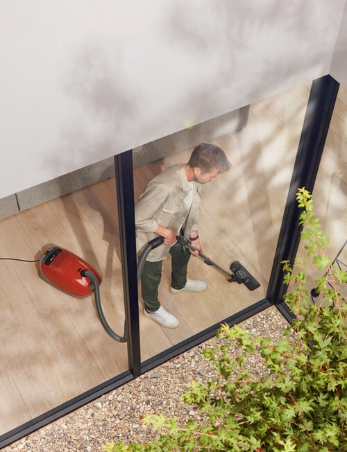 Miele Guard M1 Bagged Vacuum Cleaner, Terra Red product photo View 07 L