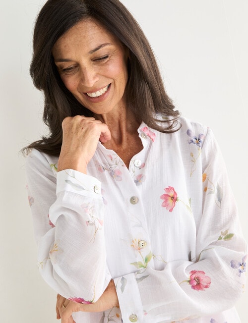 Ella J Classic Shirt, Vintage Floral product photo