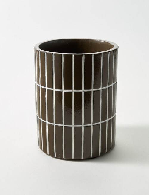 M&Co Selva Pot product photo View 03 L