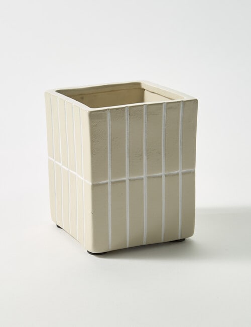 M&Co Selva Pot product photo View 04 L
