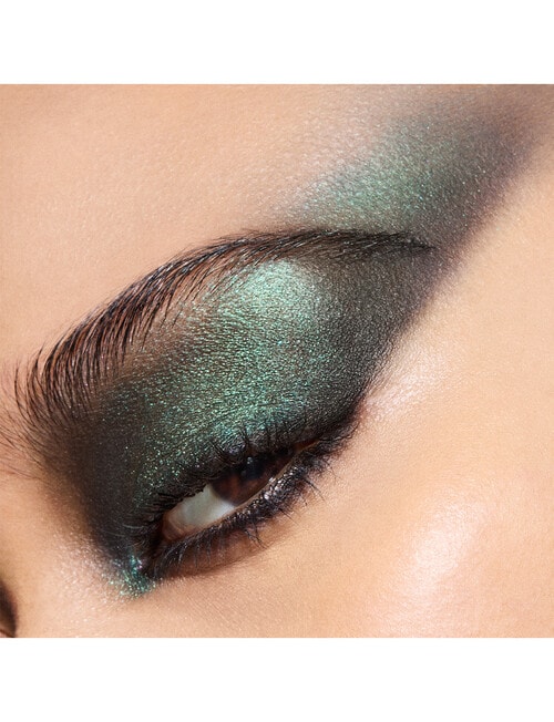 MAC Metallic Single Eye Shadow Compact product photo View 05 L