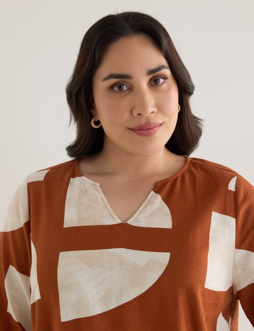 Studio Curve Linen Blend Ruffle Cuff Top, Rust Graphic product photo View 04 L