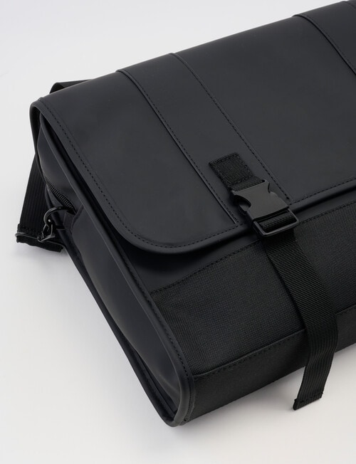 Laidlaw + Leeds Messenger Bag, Black product photo View 05 L