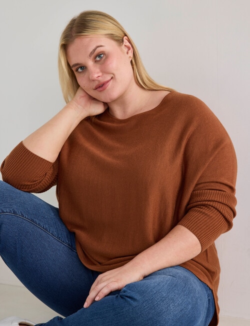 North South Curve Merino Blend Curve Hem Jumper, Nutshell product photo