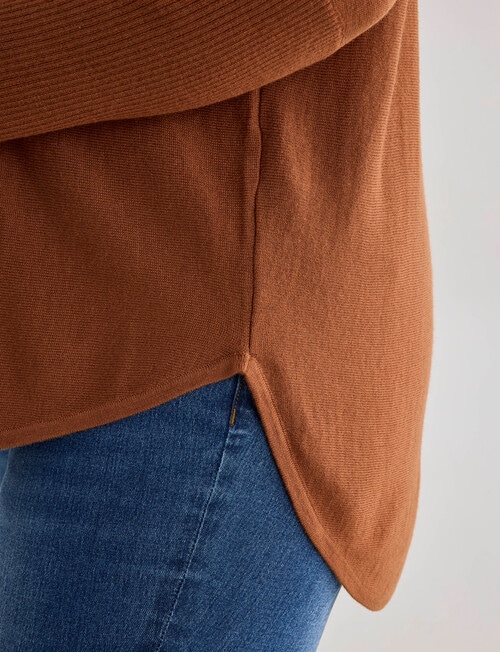 North South Curve Merino Blend Curve Hem Jumper, Nutshell product photo View 07 L