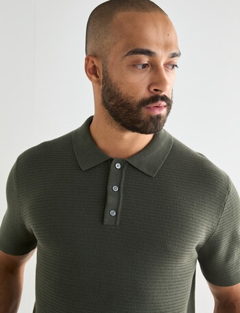 Laidlaw + Leeds Knitted Short Sleeve Button Down Polo Shirt, Khaki product photo