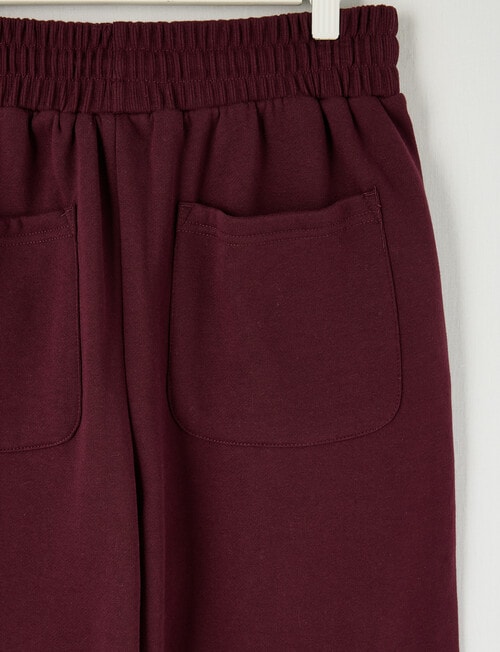 No Issue Baggy Trackpant, Burgundy product photo View 02 L
