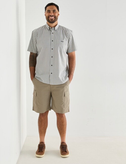 Logan Raine Short Sleeve Shirt, Grey product photo View 03 L