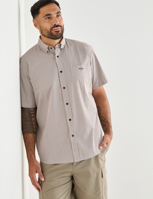 Logan Edge Short Sleeve Shirt, Taupe product photo