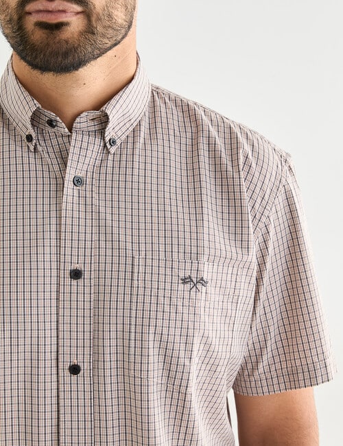 Logan Edge Short Sleeve Shirt, Taupe product photo View 04 L