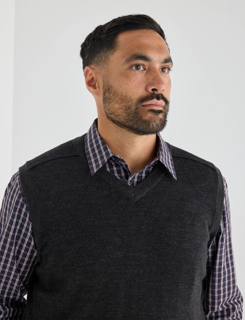 Logan Kiel Knitwear Vest, Dark Brown product photo View 04 L