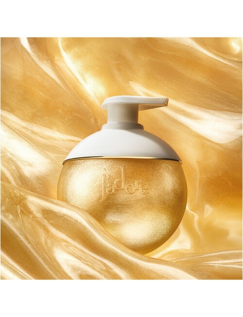 Dior J'adore Les Adorables Shimmering Body Oil product photo View 02 L