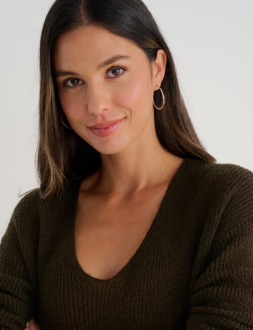 Whistle Fluffy Jumper V Neck, Olive Night product photo View 04 L