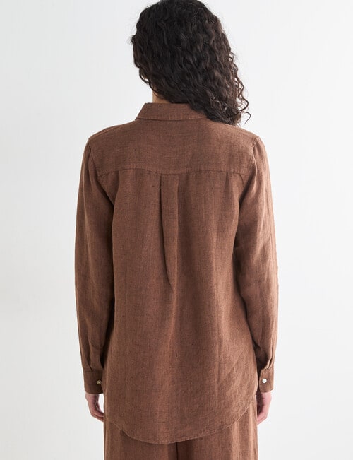 Zest Essential Linen Long Sleeve Shirt, Chocolate X Dye product photo View 02 L