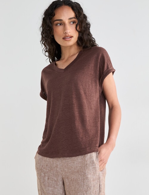 Zest Essential Linen V-Neck Tee, Chocolate product photo View 05 L