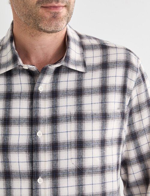 Chisel Flannel Long Sleeve Shirt, Natural product photo View 06 L