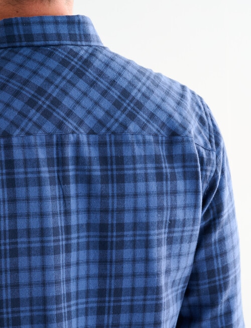 Chisel Flannel Long Sleeve Shirt, Blue product photo View 06 L