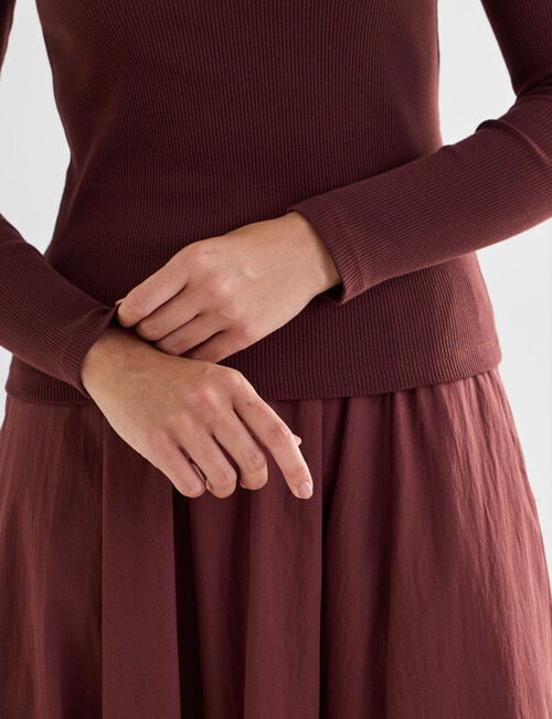 Mineral Hazel Rib Crew Long Sleeve Top, Pomegranate product photo View 08 L