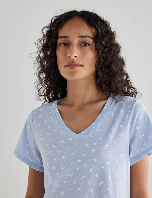 Zest Sleep T-Shirt Nightie, Pale Blue Flower product photo View 04 L
