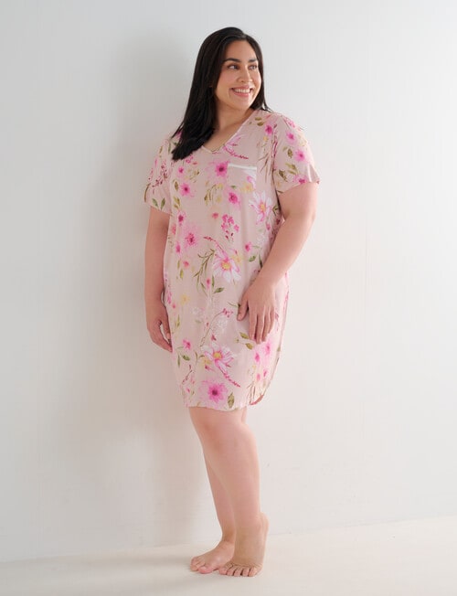 Studio Curve Sleep T-Shirt Nightie, Vintage Blush Print product photo View 03 L
