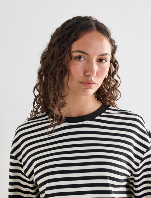 Mineral Alba Stripe Long Sleeve Tee, Chalk Stripe product photo View 05 L