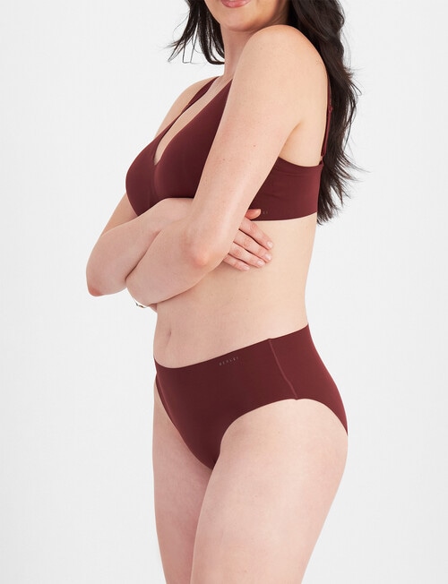 Berlei Second Skin Hi Cut Brief, Crimson Fire product photo View 02 L
