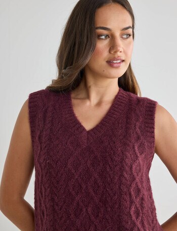 Zest Cable Knit Vest, Wine - Knitwear